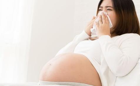 懷孕初期感冒應(yīng)該怎么辦 什么藥可以吃什么藥不可以吃