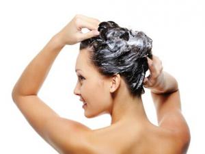 嬰兒能天天洗頭嗎?多久洗一次頭最好?