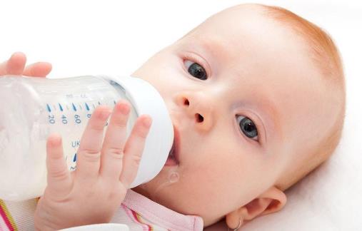 什么是轉奶?寶寶轉奶很重要 為什么要轉奶