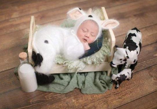 黃疸會讓寶寶貪睡嗎?新生兒黃疸能不能喝葡萄糖