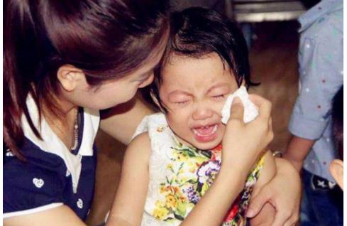 孩子上幼兒園哭怎么辦 孩子上幼兒園哭多長時間正常