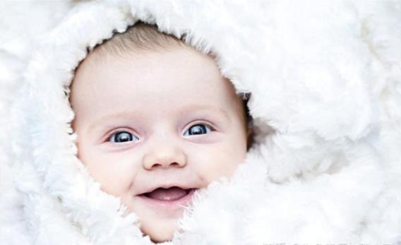 寶寶冬季如何保暖?從穿衣、洗澡、睡覺、飲食、鍛煉五方面來談