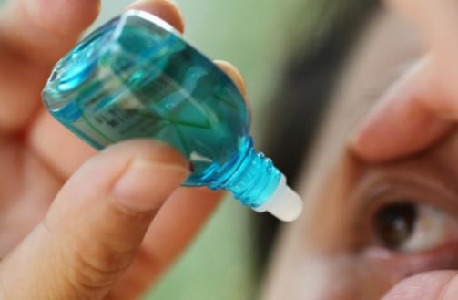 眼藥水什么時候滴最好?滴眼藥水的最佳時間