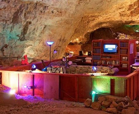 世界九大地下奇觀美景排行榜,秦始皇陵第一,愛丁堡金庫第二