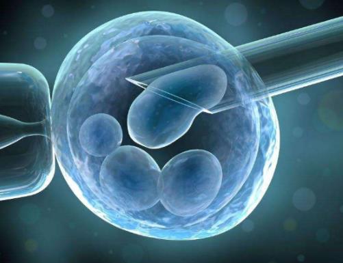 世界上最不可思議的十大騙局,招魂靈媒卡洛斯很牛掰