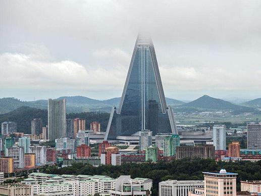 世界十大創(chuàng)意建筑排名,荷蘭立方塊體屋、美國(guó)籃子大樓很美