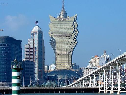 世界十大創(chuàng)意建筑排名,荷蘭立方塊體屋、美國(guó)籃子大樓很美