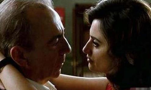 2019歐美大尺度電影排名,《朗讀者》《破碎的擁抱》是少年幻想