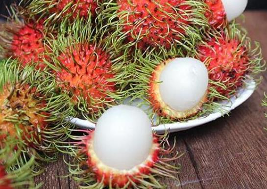 十大形狀最奇葩的水果,蓮霧被譽(yù)為“水果皇帝”、荔枝果又稱為阿基果