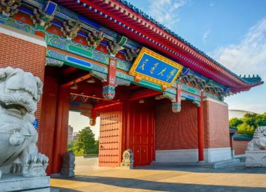 中國最好的法律大學排名,中國政法大學、中國人民大學都是雙一流學校