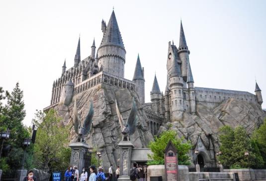 北京環球影城打車方便嗎?北京環球影城能帶滑板進去嗎?