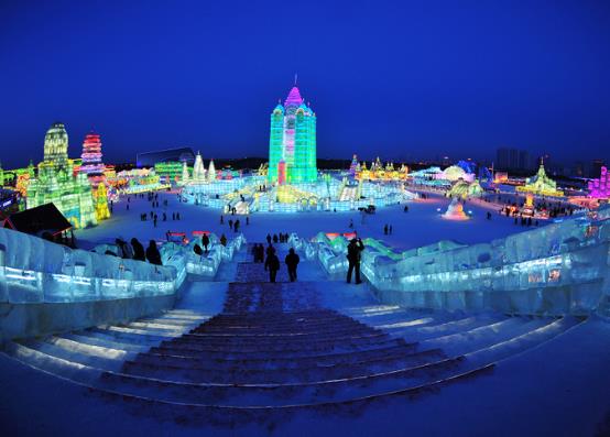 哈爾濱冰雪大世界門票包含哪些項目?哈爾濱冰雕節在哪里舉辦?
