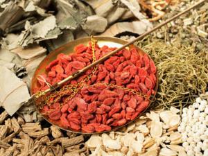 枸杞子養肝明目食療方推薦-枸杞子的功效