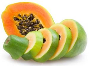 木瓜的功效與作用:木瓜能清心潤肺健脾消食