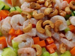 腰果的營(yíng)養(yǎng)價(jià)值、功效與作用、食用禁忌、食用方法