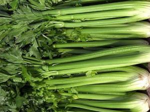 吃芹菜好嗎？芹菜的營養價值、功效與作用