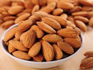 吃杏仁好嗎？杏仁的營(yíng)養(yǎng)價(jià)值、功效與作用