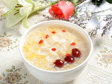 ����Ŷ���ˮ���m������ˮ���׵ı���