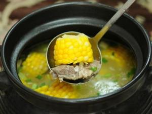 用什么鍋煲湯最好？煲湯用什么鍋 