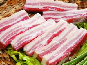 如何挑選優質的五花肉?挑選五花肉的方法