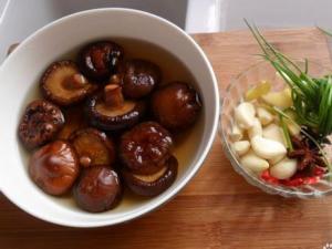 如何泡發(fā)香菇?香菇要泡多長時間