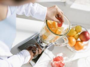 豆?jié){機(jī)可以榨果汁嗎？榨果汁的小竅門