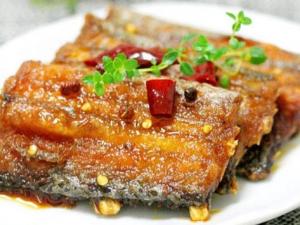 帶魚怎么做好吃？怎么做帶魚不容易碎