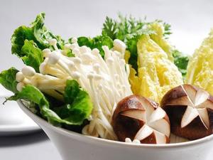 蔬菜蟲眼多就說明沒有農藥嗎?挑選蔬菜的注意事項