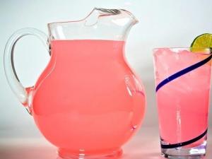 鮮榨果汁會(huì)損失營養(yǎng)嗎?鮮榨果汁能放多久