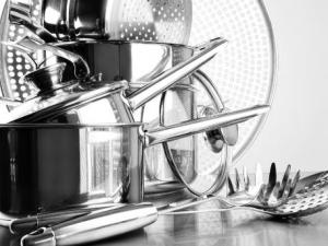 廚房使用鍋具的注意事項-廚房鍋具使用的小技巧