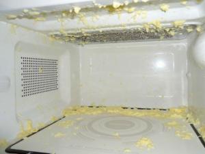 微波爐可以煮雞蛋嗎?微波爐煮雞蛋會爆炸嗎