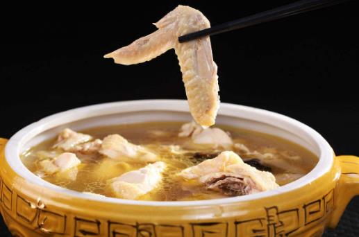 怎樣燉雞湯更好喝?雞湯怎么做才有營養