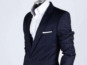 西服西褲怎么洗?毛料西服怎么洗