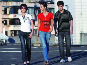 新牛仔褲掉色怎么辦?新牛仔褲怎么洗不掉色