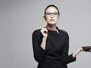 ���·���ɫ��ô�k ���·���ɫ��ôϴ