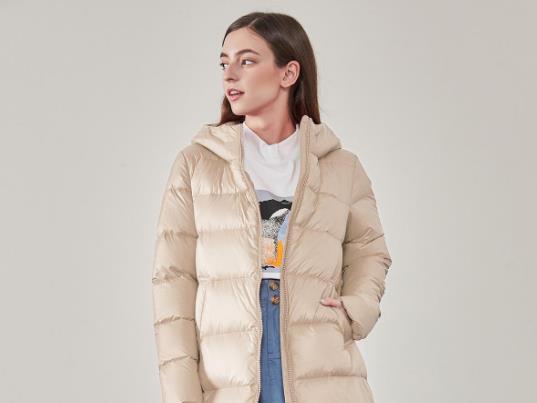 羽絨服穿幾年必須淘汰?羽絨服的蓬松度很重要嗎