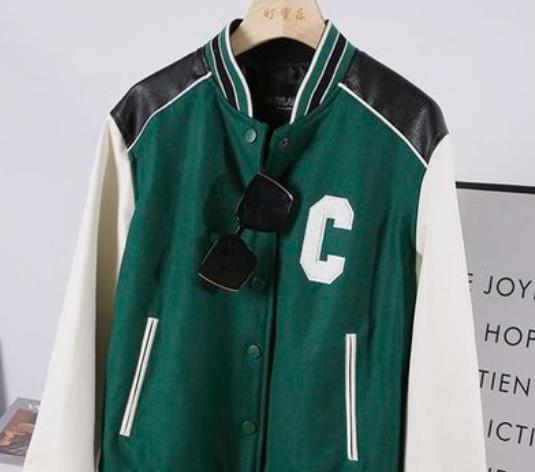 棒球服袖子是不是都長?棒球服有異味是質(zhì)量不行嗎