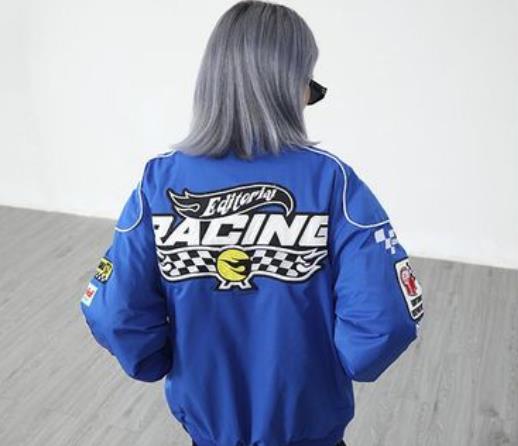 脖子短的人適合穿棒球服嗎?新買的棒球服脖子有點扎是質量不好嗎