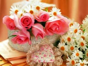 如何插花?插花技巧:插花的構(gòu)圖技巧