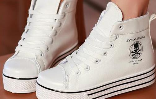 帆布鞋怎么洗 白色帆布鞋鈣怎么洗