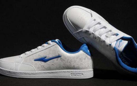 帆布鞋怎么洗 白色帆布鞋鈣怎么洗