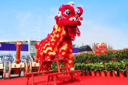 ��{��-�z�D�W