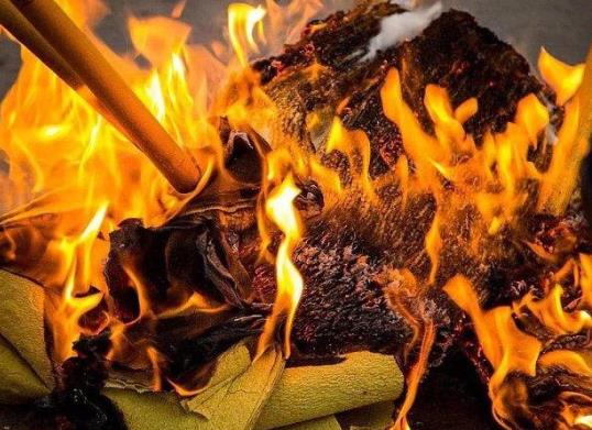 七月十五燒紙可以提前或是錯后嗎?七月十五什么時候燒紙最好