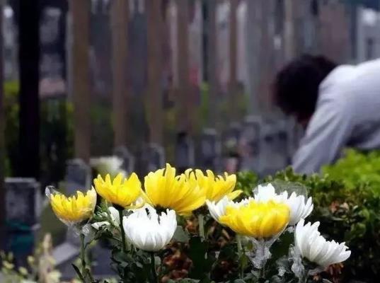 2021年冬至上墳是前三天還是后三天?冬至一定要去上墳嗎?