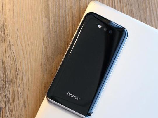 曲屏手機鋼化膜貼不緊怎么辦?曲屏手機怎么貼膜?