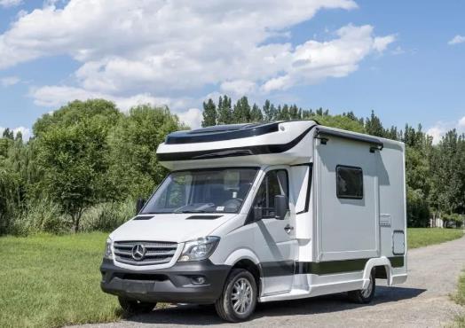 房車能載多少人上高速?房車可以停在小區住人嗎