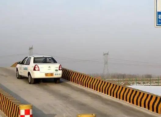 �̾�ӑ����ƵČW(xu��)�T����ˢ�W(xu��)�r�ǲ��Ǿ͸�����