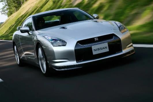 高端車為什么都是手自一體?一鍵啟動汽車要不要熱車