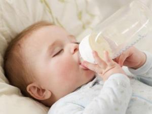 寶寶不愛喝水怎么辦?寶寶為什么不愛喝水