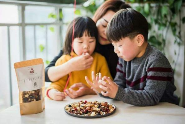 寶寶吃什么堅果補腦最好?嬰兒補腦堅果推薦